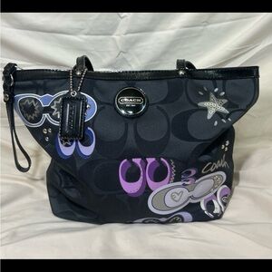 Coach Daisy Pop Optic Tote Bag F17587 Black Signature Appliqué